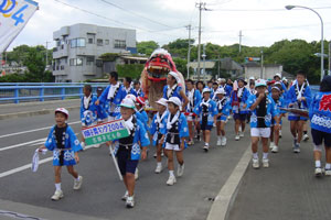 種子島夏祭り2004(太鼓山行列)