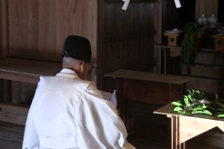 祝詞の奏上
