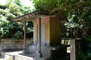 下能野神社の本堂