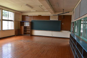 西野小学校旧校舎の1年教室