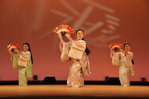 桜舞会の舞踊