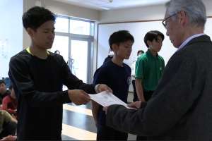 ����{10km���[�h�ʐM���Z�̏o��