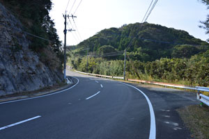 県道75号線立本山入口