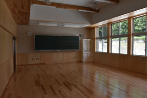 新校舎の音楽室