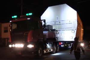 1�E2�i�ڃ��P�b�g��ύڂ�����^�g���[���[�O�i