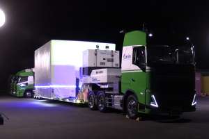 ��^�g���[���[�̑ҋ@��