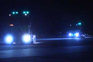 �o������擪�̃g���N�^�[�w�b�h